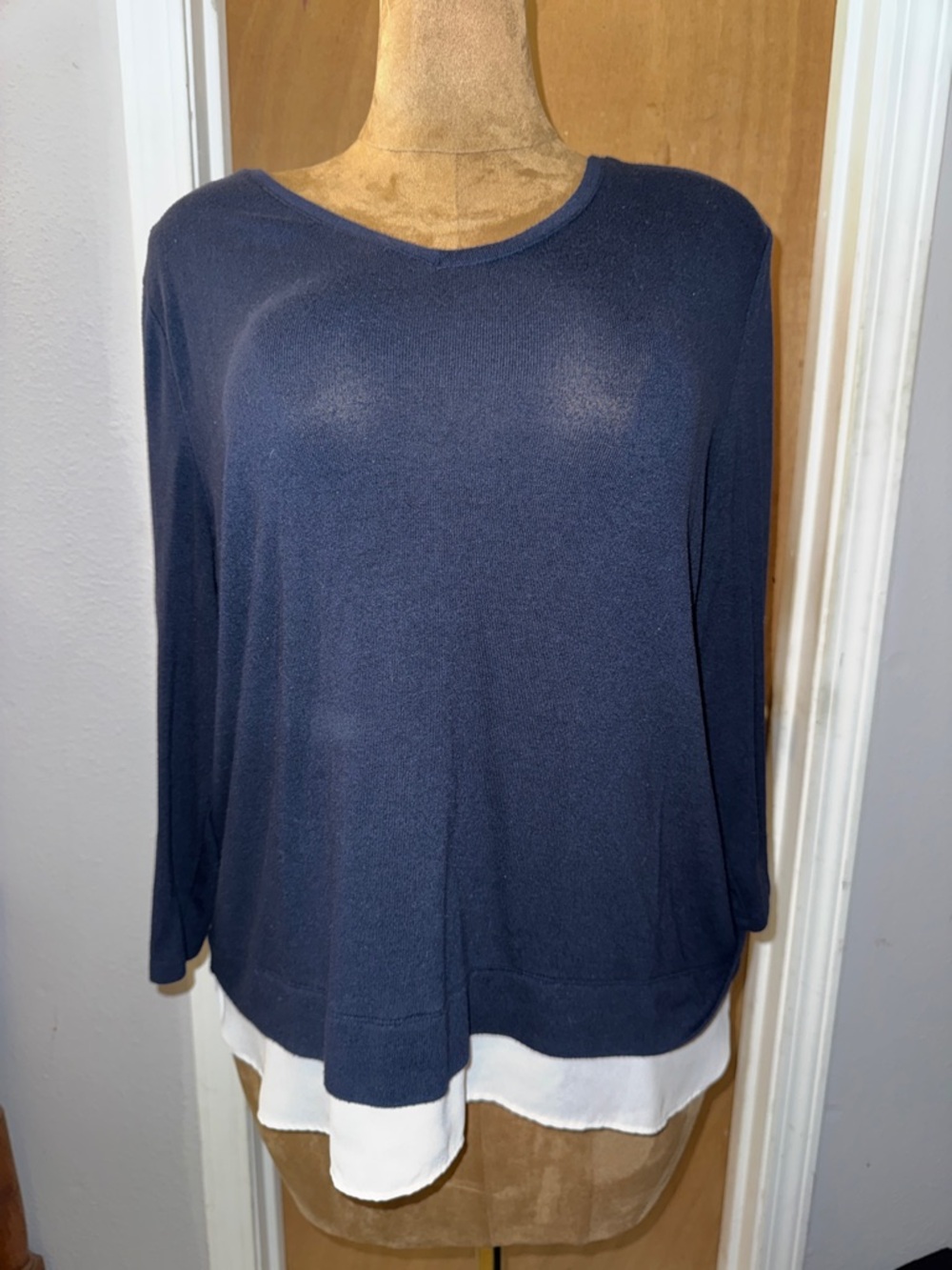 Cato est 1946 Navy Top with White Layered Chiffon Hem, women’s XL
